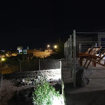 Akrohill Santorini Country house