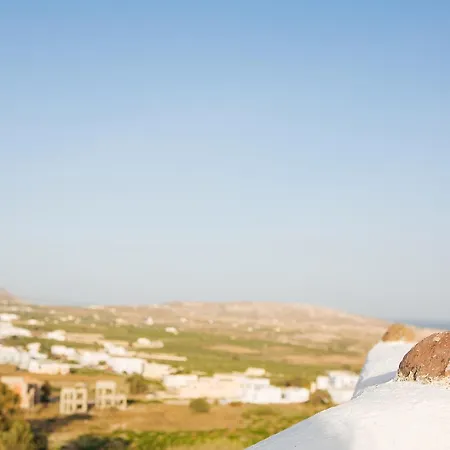 Akrohill Santorini