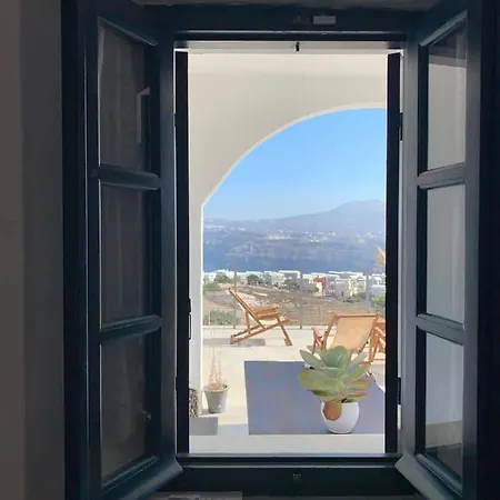 Akrohill Santorini